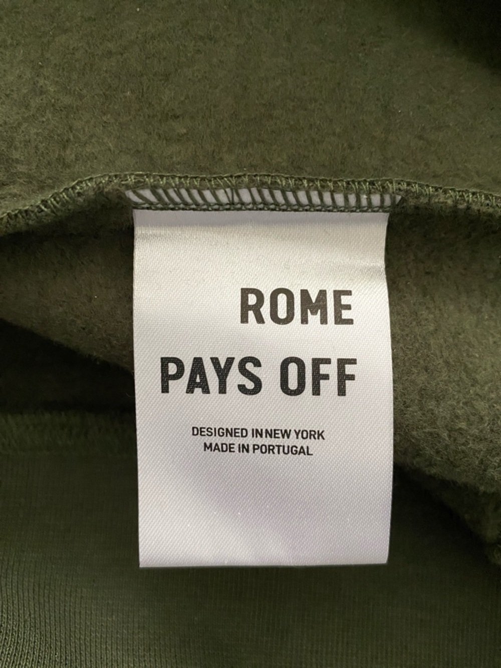 Rome Pays Off Basquiat Hoodie. M. NWOT. - Picture 6 of 10